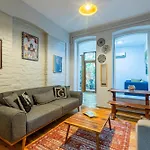 Apartmán 1 Bd Chic Garden Flat In Taksim *