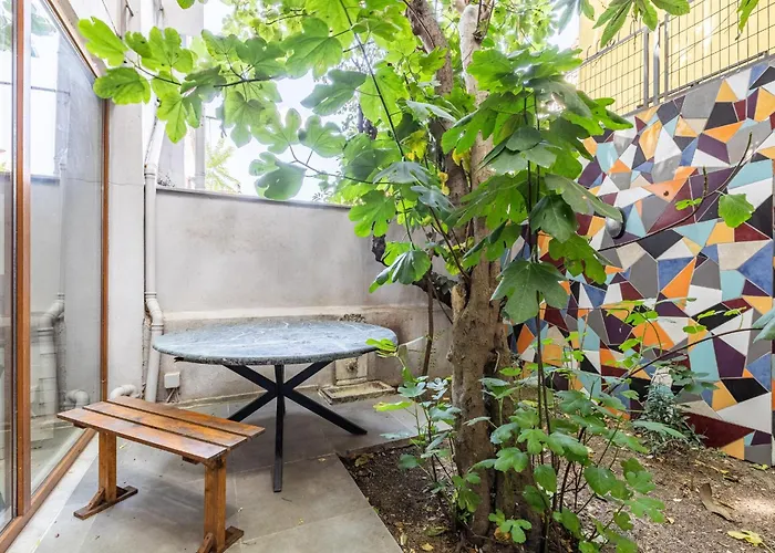 1 Bd Chic Garden Flat In Taksim 아파트 이스탄불